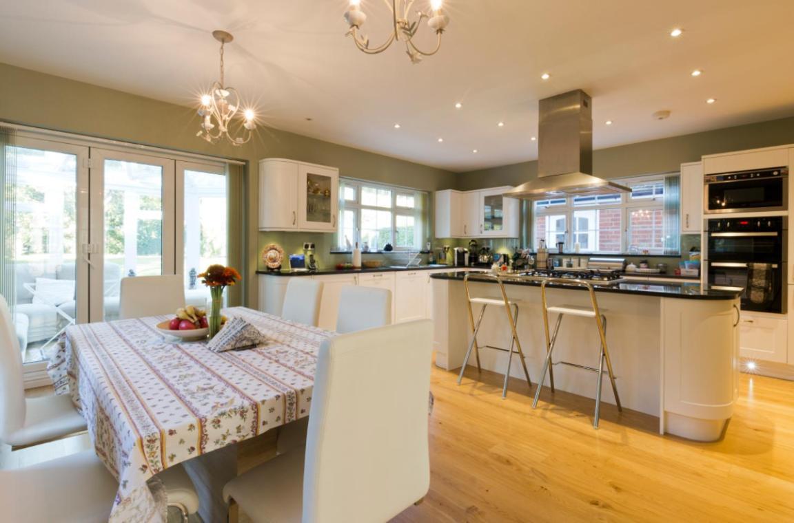Leafy Suburban Bed And Breakfast Northwood  Εξωτερικό φωτογραφία